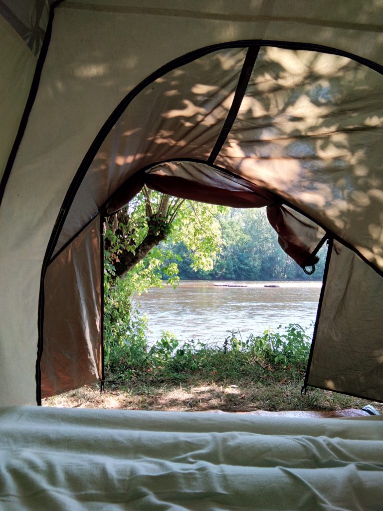 Ambiance vacances- Intérieur de tente