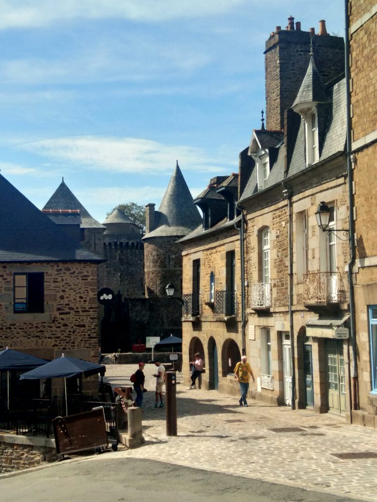 Près du château de Fougères