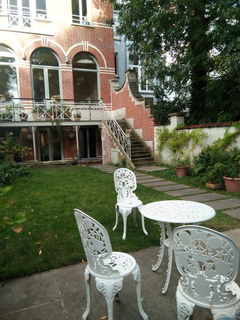 Iconographie Musée Horta à Bruxelles: jardin et façade